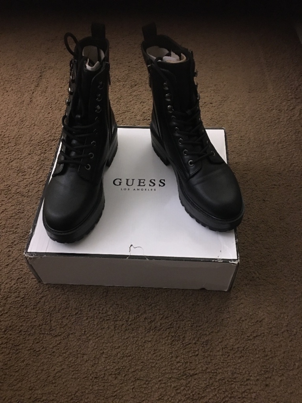 Black Guess Loop Up String with zippers on both sides of walking boots Size 8 M